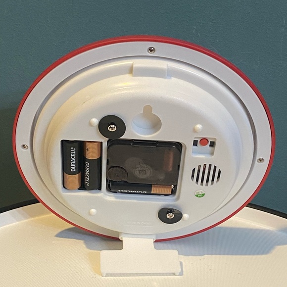 Feldstein Christmas Carol Round Wall Clock 8.5" Snowman - Plays 12 Carols - Picture 4 of 8